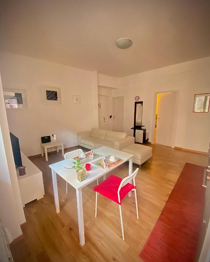 I-Lari Apartment Róma Kültér fotó